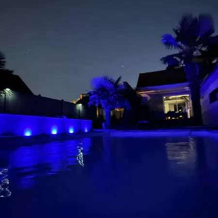 Villa Maison Type Avec Piscine à 400 M Du Circuit Des 24h
