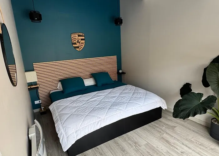 Villa Maison Type Avec Piscine à 400 M Du Circuit Des 24h