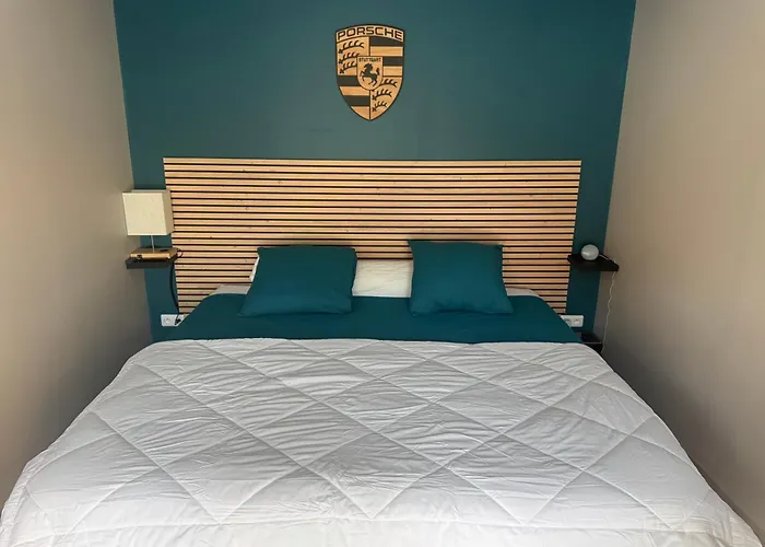 Maison Type Avec Piscine à 400 M Du Circuit Des 24h Villa Le Mans